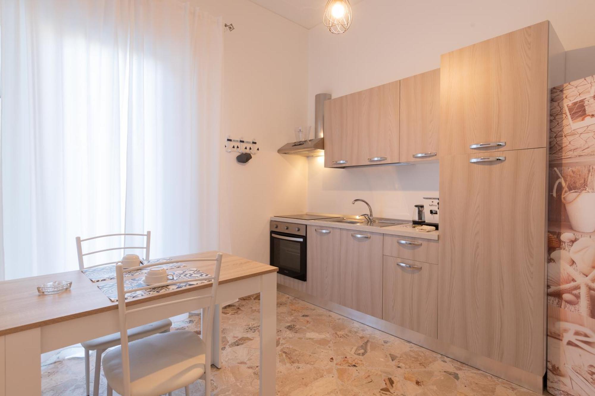 Appartamento New Sea House Vicino La Spiaggia Del Lungomare Cefalù Esterno foto